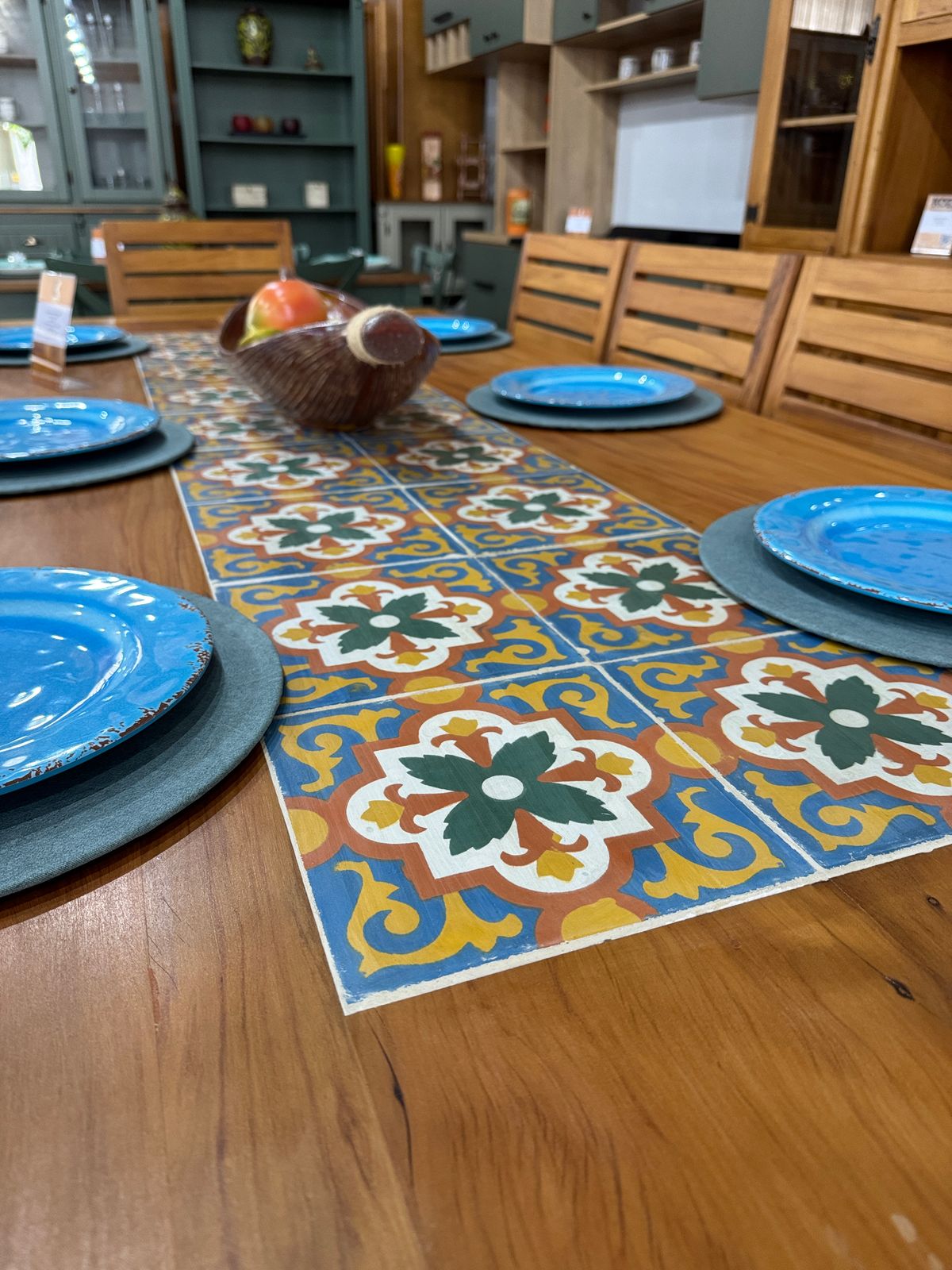 Mesa com Ladrilho Peroba Rosa 80 cm x 250 cm x 110 cm