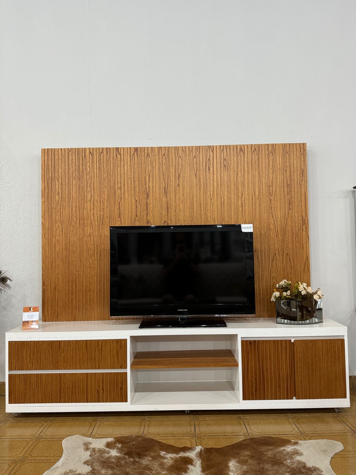 Home Milano Madeira Maciça Cinamomo/Branco 187 cm x 220 cm x 39 cm