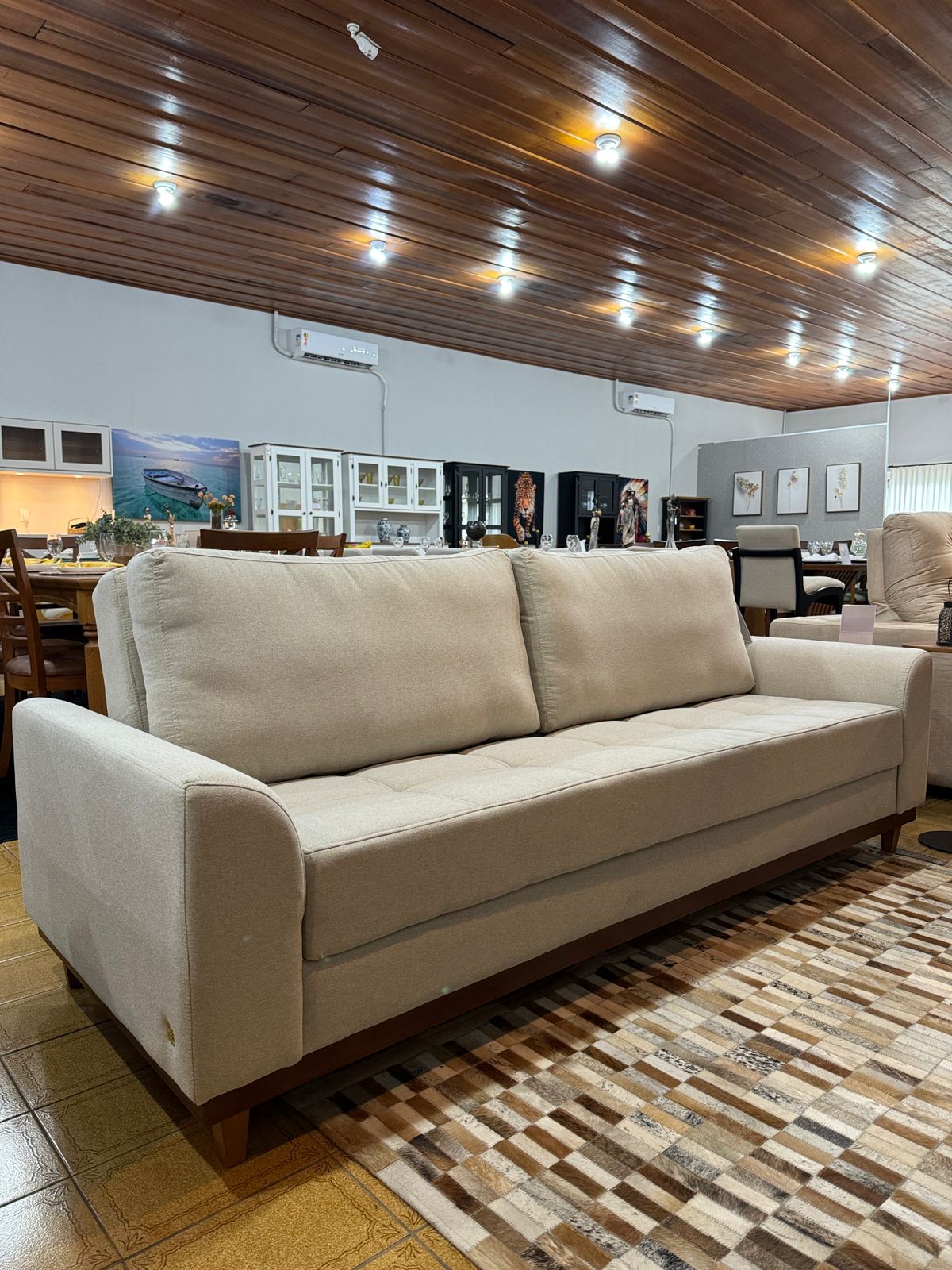 Sofá Alegra Linho Off White 82 cm x 220 cm x 90 cm - 3 Lugares