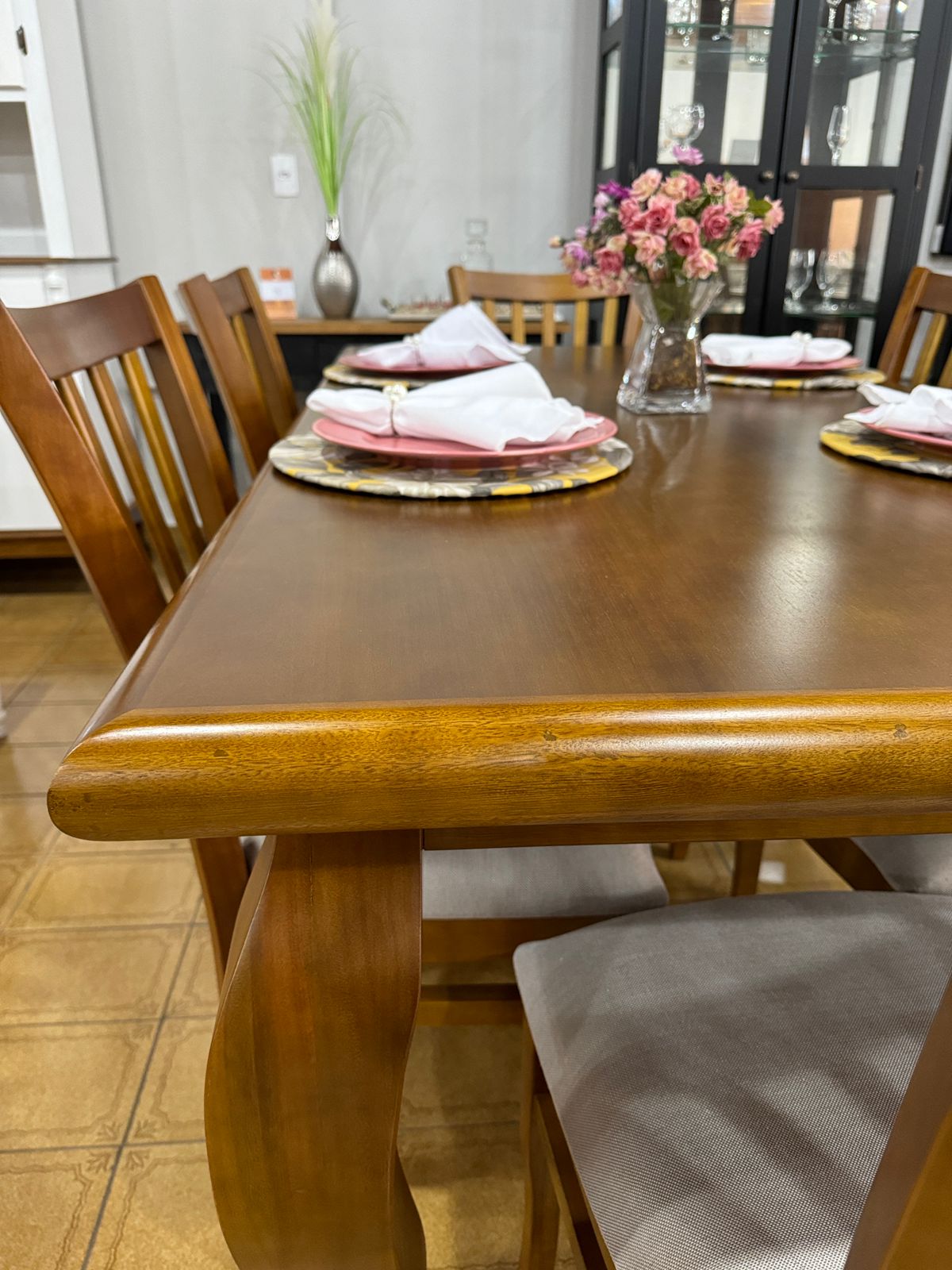 Mesa Sofisticare Imbuia 82 cm x 180 cm x 95 cm