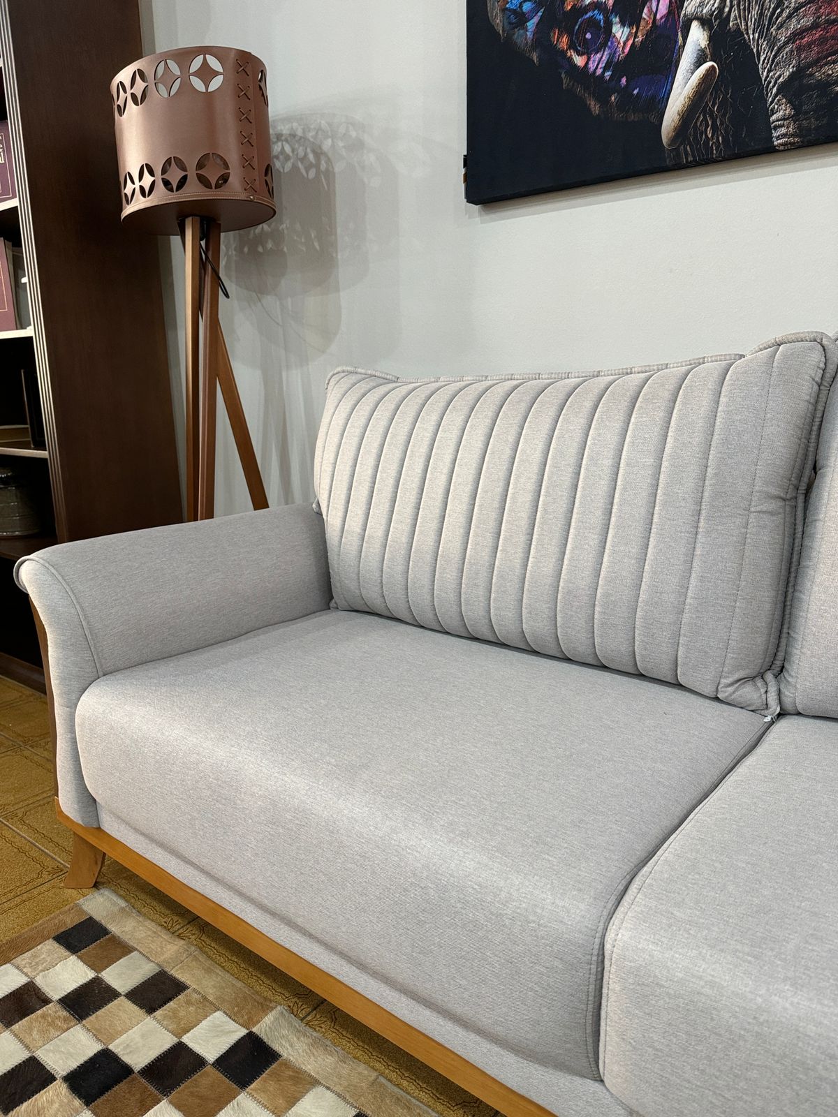 Sofá Louise Linho Cinza 96 cm x 220 cm x 86 cm - 3 Lugares