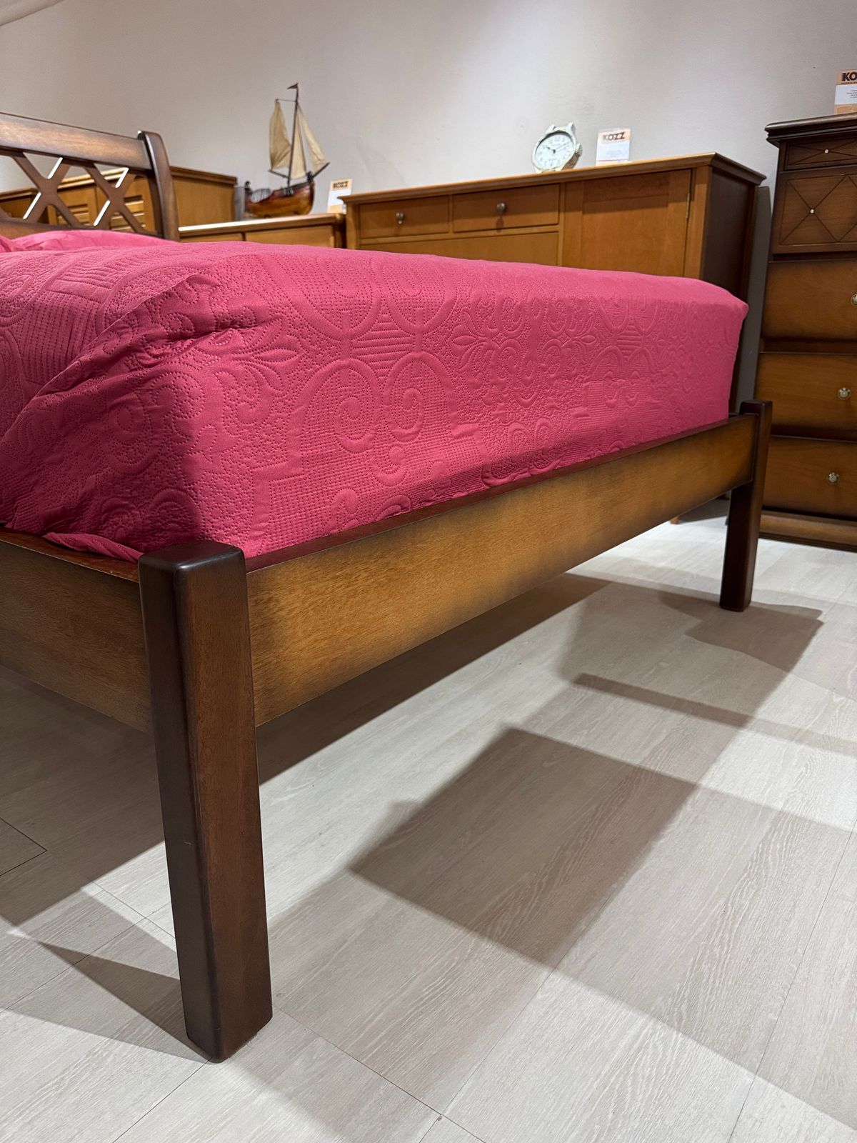 CAMA CASAL DAKOTA